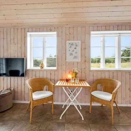 Dom wakacyjny Helmi - 1-5km From The Sea By Interhome Fanø